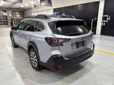 2023 Subaru Outback BASE
