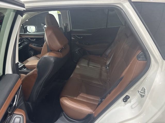 2022 Subaru Outback Touring XT