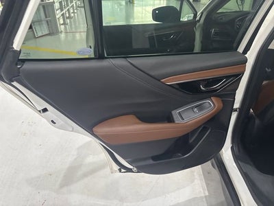 2022 Subaru Outback Touring XT