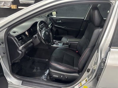 2017 Toyota Camry SE