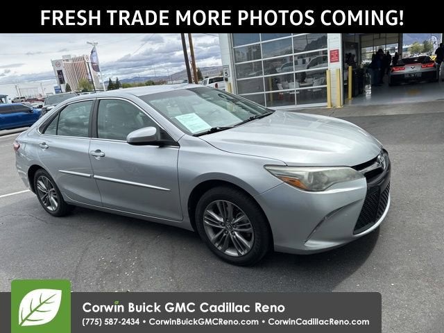 2017 Toyota Camry SE