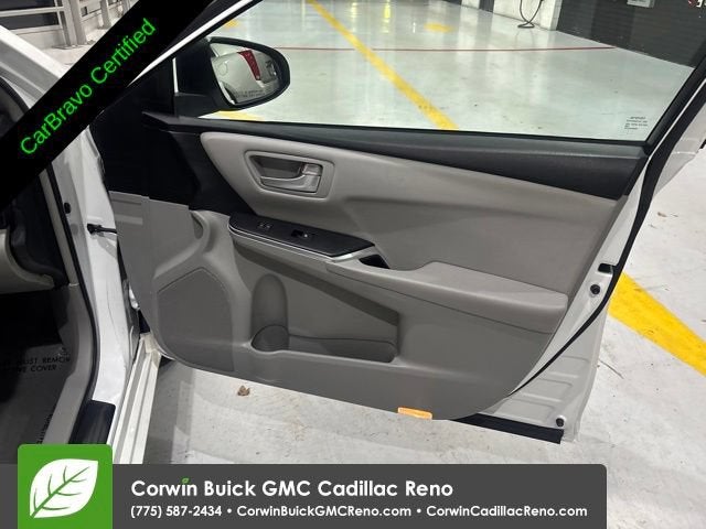 2017 Toyota Camry LE