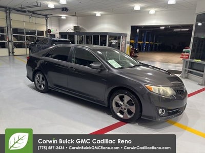 2014 Toyota Camry SE V6