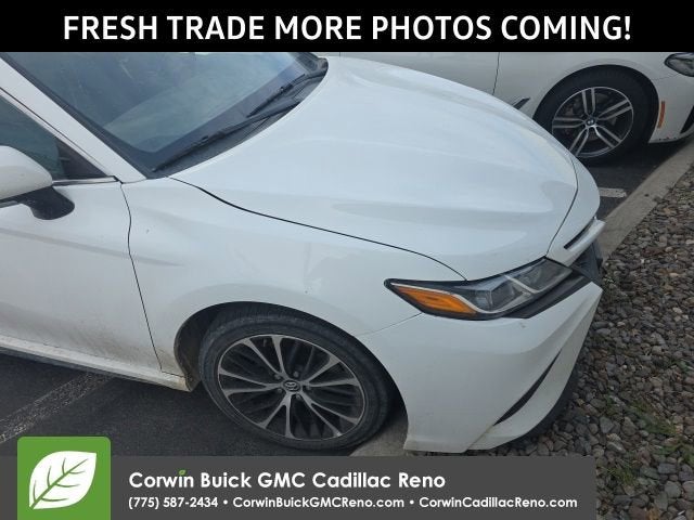 2020 Toyota Camry SE