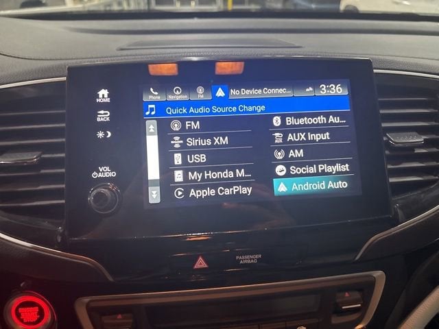 2021 Honda Pilot AWD Touring 8 Passenger