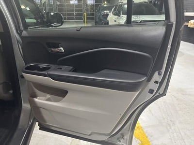 2021 Honda Pilot AWD Touring 8 Passenger