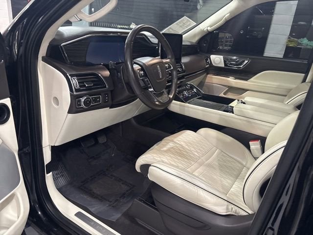 2021 Lincoln Navigator Black Label