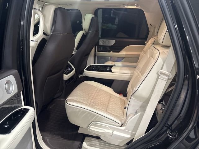 2021 Lincoln Navigator Black Label