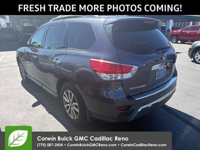 2014 Nissan Pathfinder SV