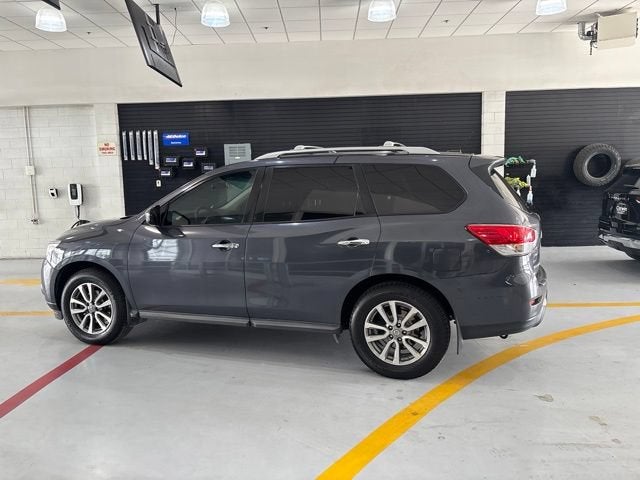 2014 Nissan Pathfinder SV