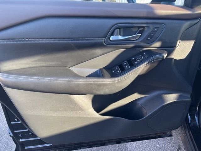 2023 Nissan Rogue SL FWD