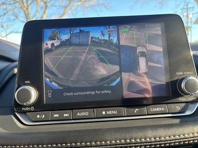 2023 Nissan Rogue SL FWD