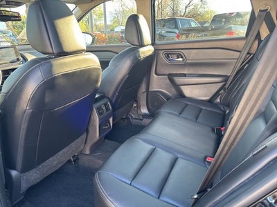 2023 Nissan Rogue SL FWD