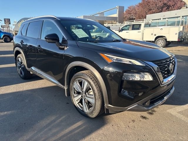 2023 Nissan Rogue SL FWD