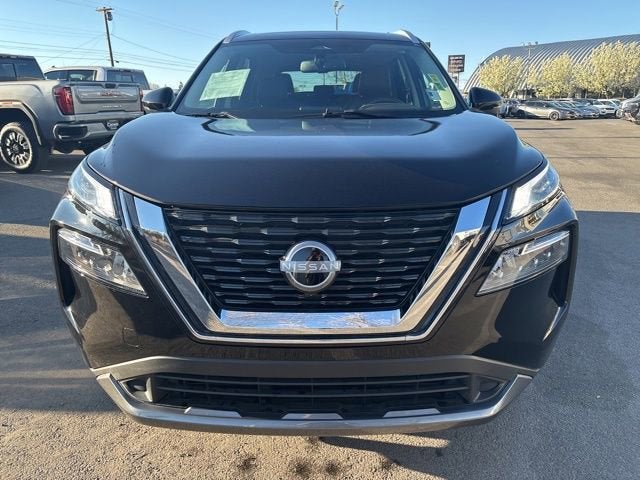 2023 Nissan Rogue SL FWD