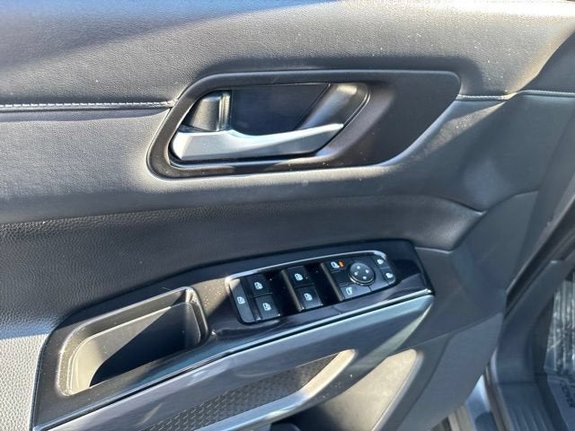 2022 Nissan Pathfinder SL 4WD