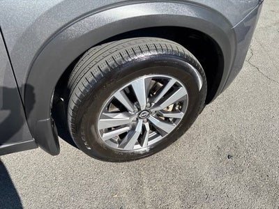 2022 Nissan Pathfinder SL 4WD