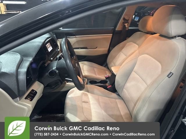 2019 Hyundai Elantra SE