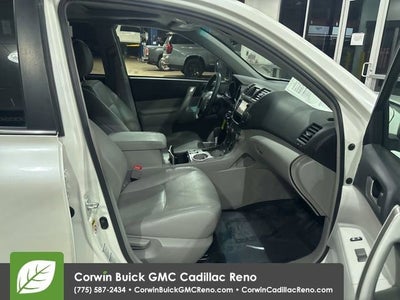 2013 Toyota Highlander SE V6