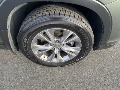 2015 Toyota Highlander LE