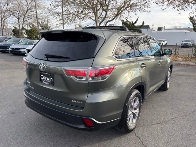 2015 Toyota Highlander LE