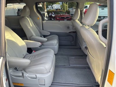 2012 Toyota Sienna XLE 7 Passenger