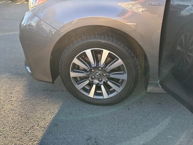 2020 Toyota Sienna Limited