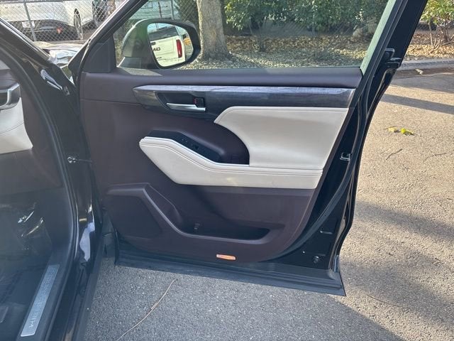 2021 Toyota Highlander Limited