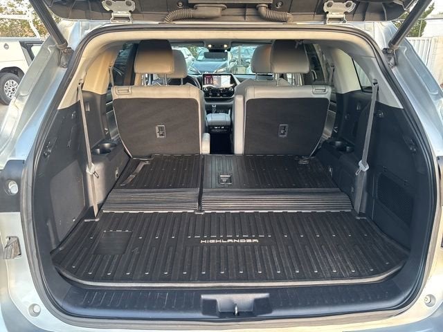 2020 Toyota Highlander Platinum