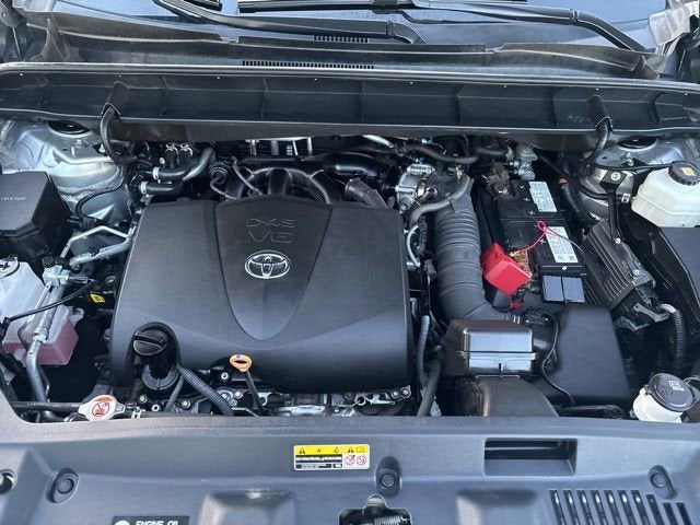 2020 Toyota Highlander Platinum
