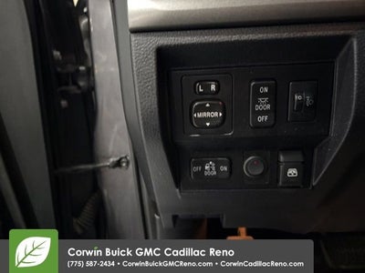 2017 Toyota Tundra SR5 5.7L V8