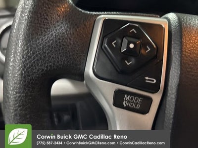 2017 Toyota Tundra SR5 5.7L V8