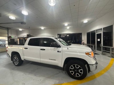 2014 Toyota Tundra 4WD Truck SR5