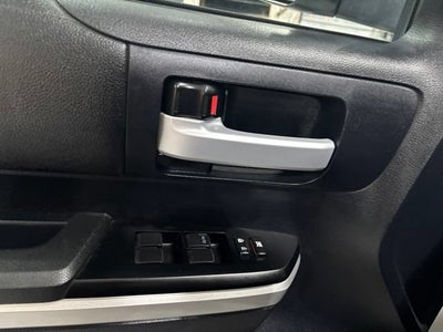 2014 Toyota Tundra 4WD Truck SR5