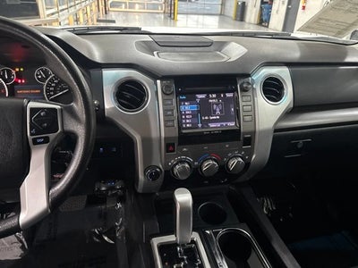 2014 Toyota Tundra 4WD Truck SR5