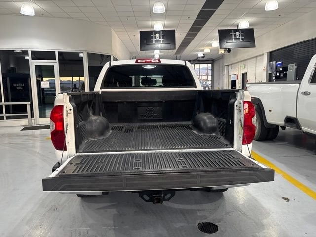 2014 Toyota Tundra 4WD Truck SR5