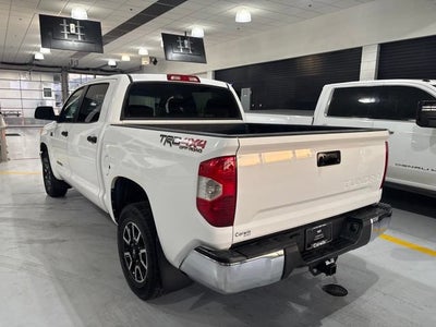 2014 Toyota Tundra 4WD Truck SR5