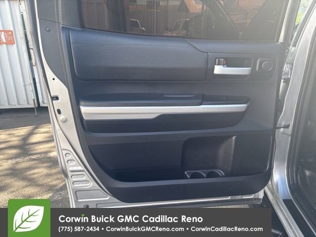 2014 Toyota Tundra SR5 5.7L V8