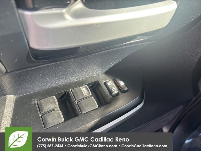 2014 Toyota Tundra SR5 5.7L V8