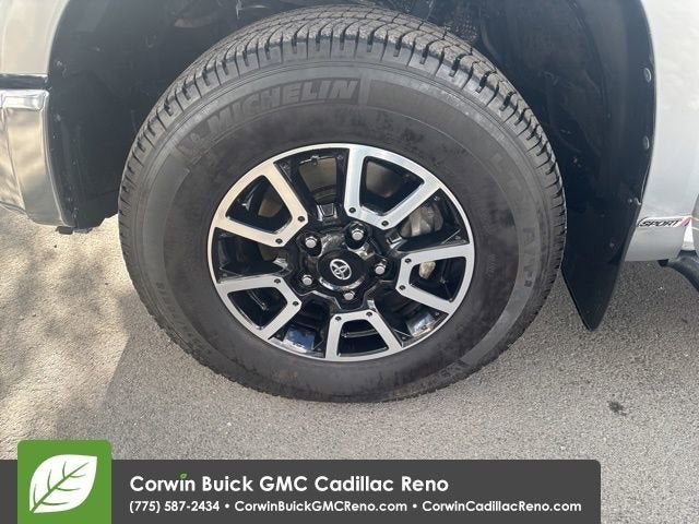 2014 Toyota Tundra SR5 5.7L V8