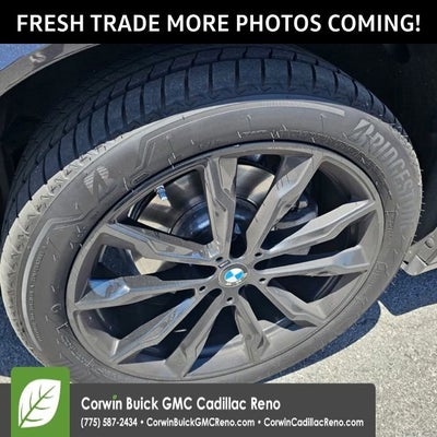 2025 BMW X4 xDrive30i