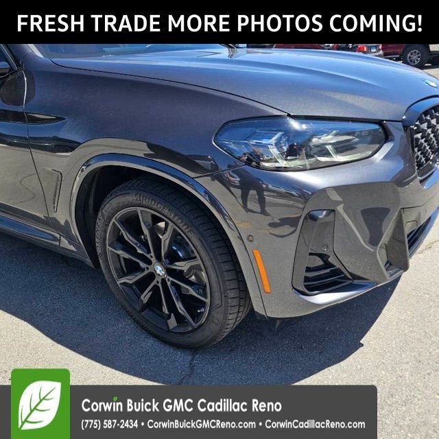 2025 BMW X4 xDrive30i