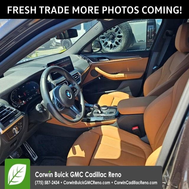 2025 BMW X4 xDrive30i