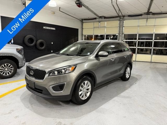 2017 Kia Sorento 2.4L LX