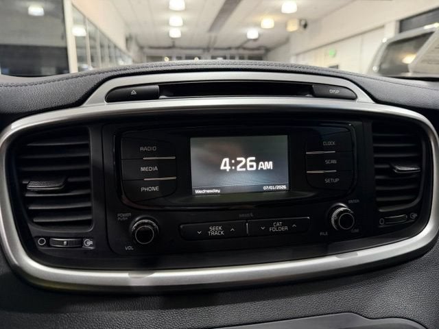 2017 Kia Sorento 2.4L LX
