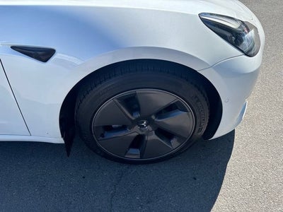 2022 Tesla Model 3 Long Range Dual Motor All-Wheel Drive