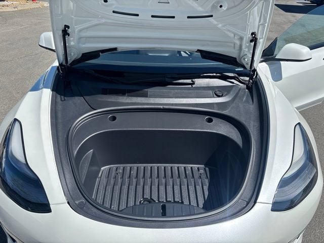 2022 Tesla Model 3 Long Range Dual Motor All-Wheel Drive