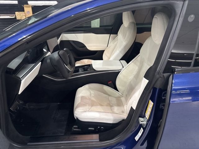2022 Tesla Model S Plaid