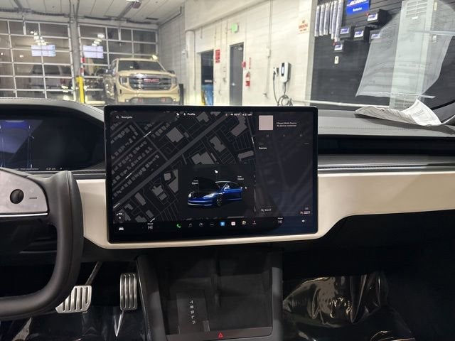 2022 Tesla Model S Plaid