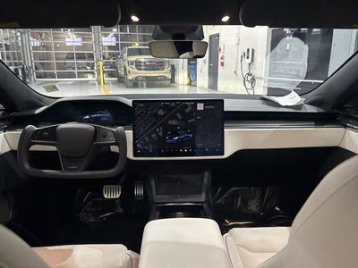 2022 Tesla Model S Plaid